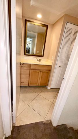 511 5th Terrace, Palm Beach Gardens, FL 33418
