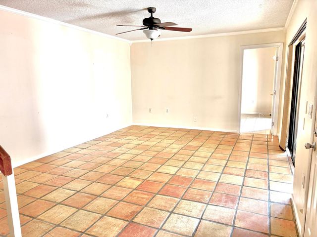 511 5th Terrace, Palm Beach Gardens, FL 33418