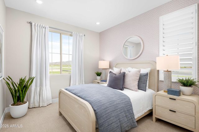 15176 W GRAY FOX Trail, Surprise, AZ 85387