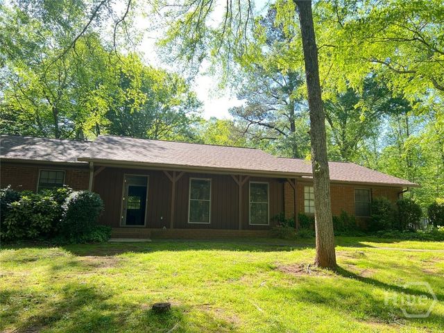 235 Weatherly Woods Drive, Winterville, GA 30683