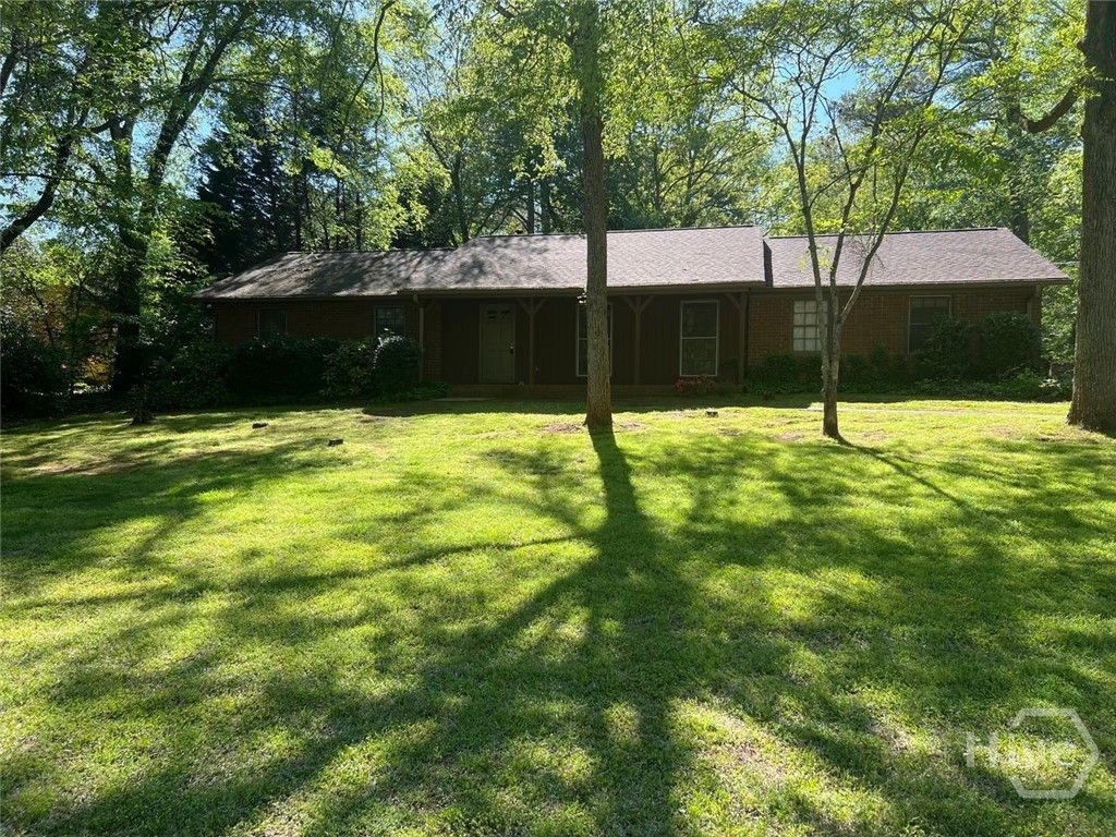 235 Weatherly Woods Drive, Winterville, GA 30683