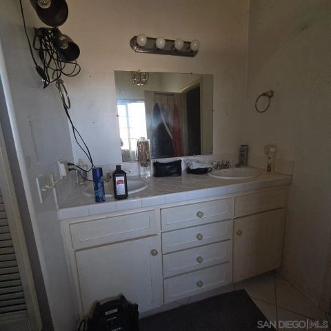 570 Emory Street B, Imperial Beach, CA 91932