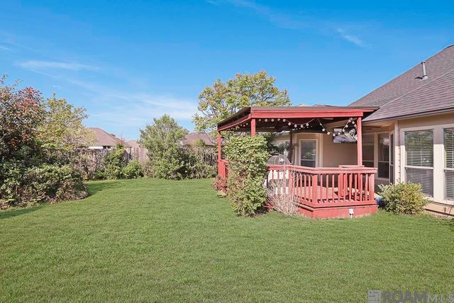 38562 Cardinal Ct, Prairieville, LA 70769