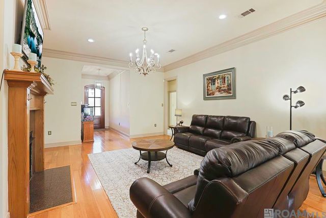 38562 Cardinal Ct, Prairieville, LA 70769