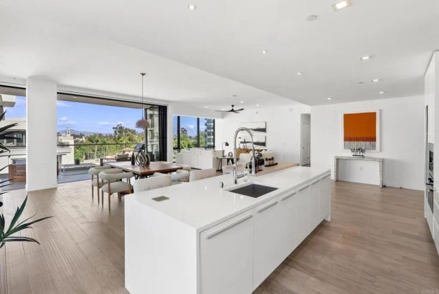 2604 5th Ave 701, San Diego, CA 92103