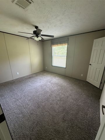 10015 Woolworth Road, Keithville, LA 71047