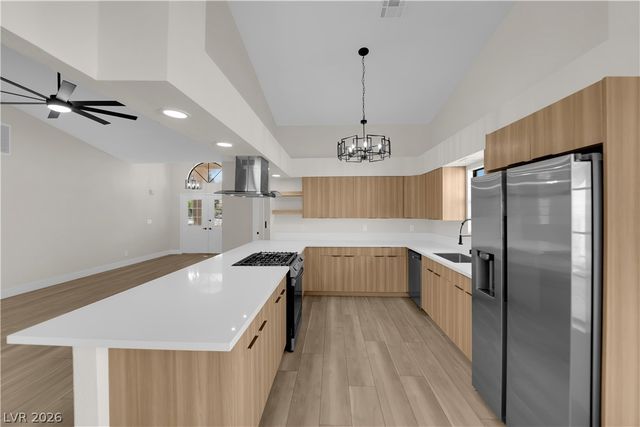 5336 Singing Hills Drive, Las Vegas, NV 89130