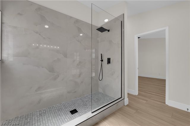 5336 Singing Hills Drive, Las Vegas, NV 89130