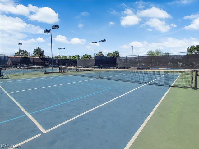 5336 Singing Hills Drive, Las Vegas, NV 89130