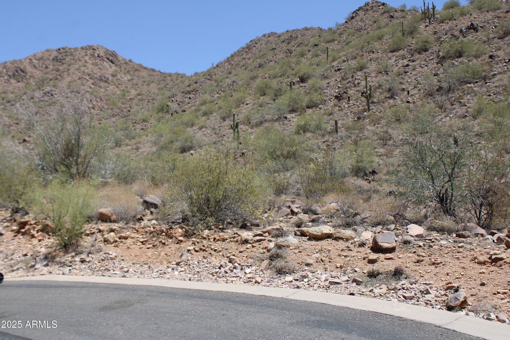 13990 E COYOTE Road 11, Scottsdale, AZ 85259 — exterior