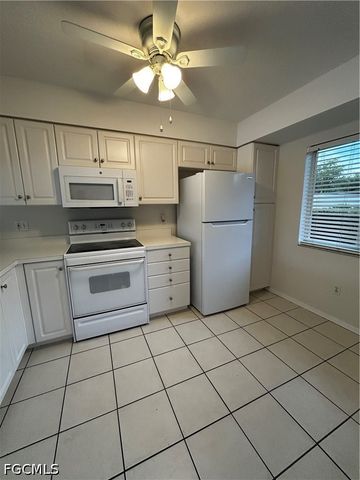 14831 Park Lake DR 102, Fort Myers, FL 33919