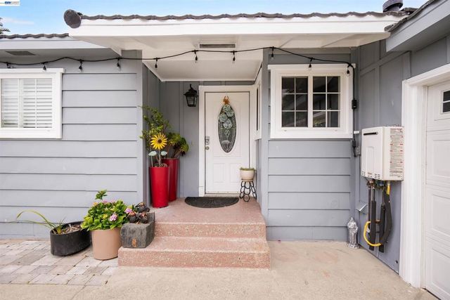 35776 Haley Street, Newark, CA 94560