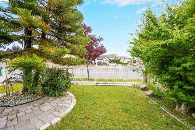 35776 Haley Street, Newark, CA 94560
