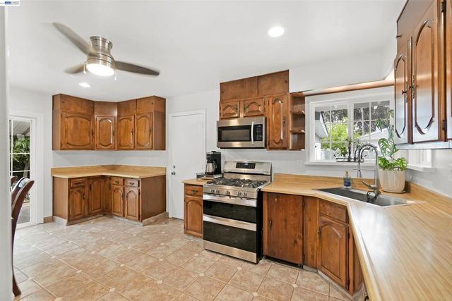 35776 Haley Street, Newark, CA 94560