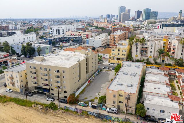 744 S Carondelet Street, Los Angeles, CA 90057