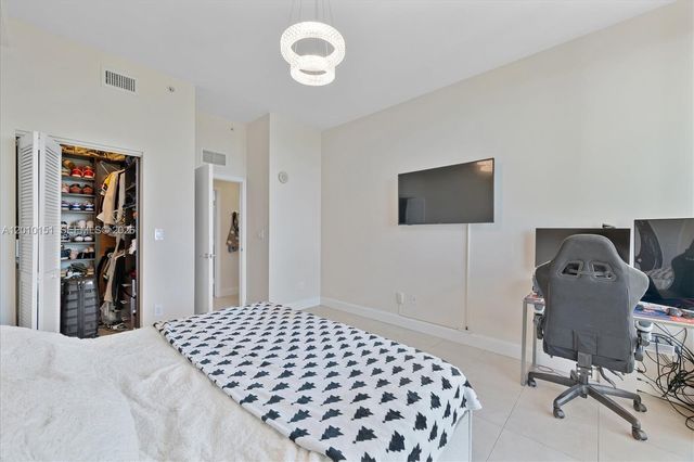 2525 SW 3rd Ave 1603, Miami, FL 33129