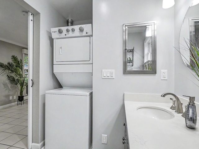 613 Empey Way, San Jose, CA 95128