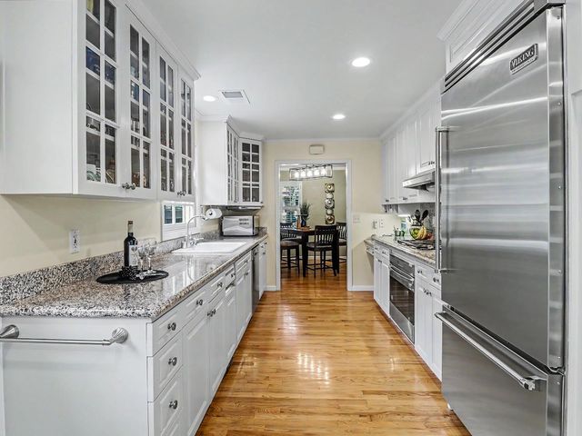 613 Empey Way, San Jose, CA 95128