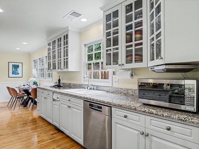 613 Empey Way, San Jose, CA 95128