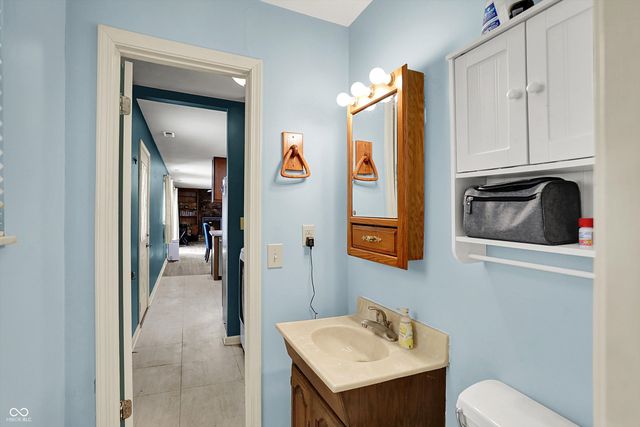 2525 Colony Court, Carmel, IN 46280