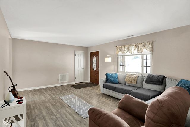 2525 Colony Court, Carmel, IN 46280