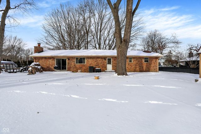 2525 Colony Court, Carmel, IN 46280