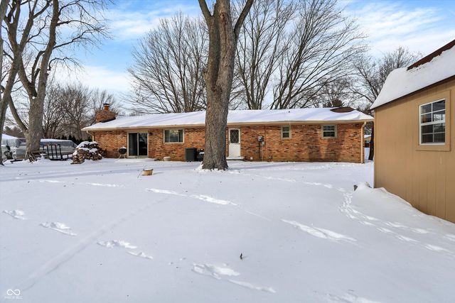 2525 Colony Court, Carmel, IN 46280