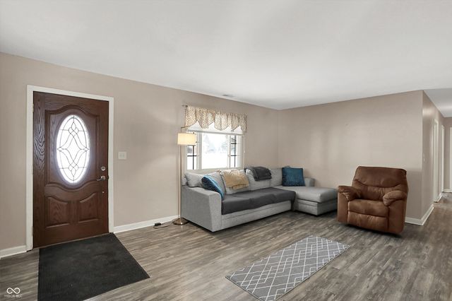 2525 Colony Court, Carmel, IN 46280