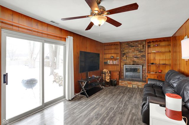 2525 Colony Court, Carmel, IN 46280