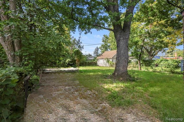 11407 Abington Avenue, Detroit, MI 48227