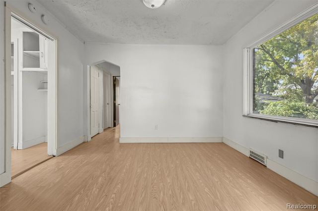 11407 Abington Avenue, Detroit, MI 48227