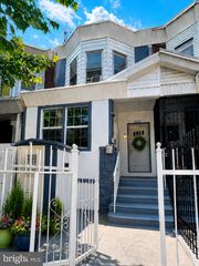 3910 N MARSHALL ST, Philadelphia, PA 19140