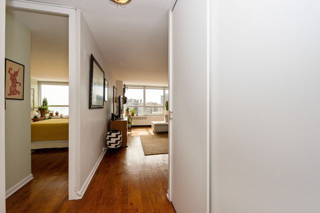 4800 S Chicago Beach Drive 2611S, Chicago, IL 60615