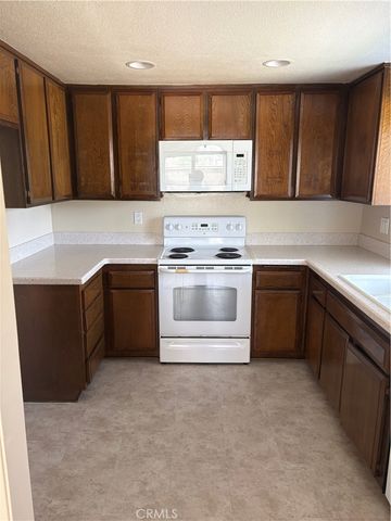 13630 La Jolla Circle E, La Mirada, CA 90638