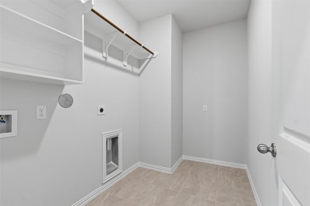 140 Mockingbird Trails Drive, Willis, TX 77318