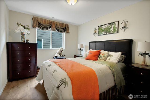 4921 53rd Avenue W, University Place, WA 98467