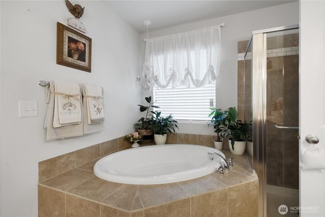 4921 53rd Avenue W, University Place, WA 98467