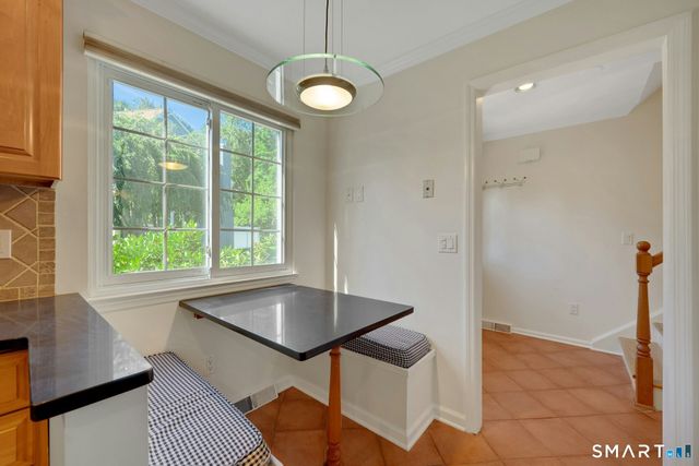 37 Sheephill Road 10, Greenwich, CT 06878