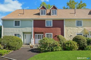 37 Sheephill Road 10, Greenwich, CT 06878