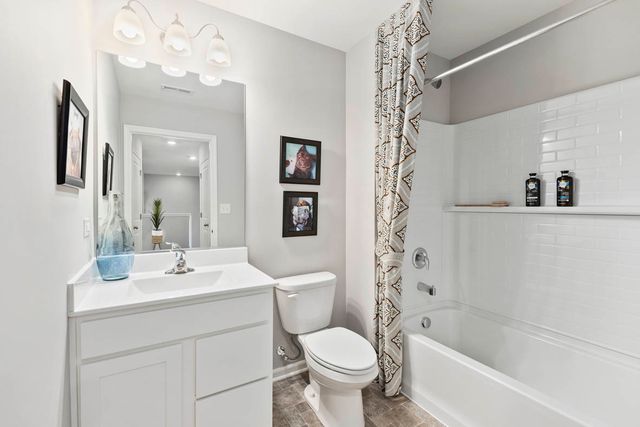 6912 willow Drive, Wonder Lake, IL 60097