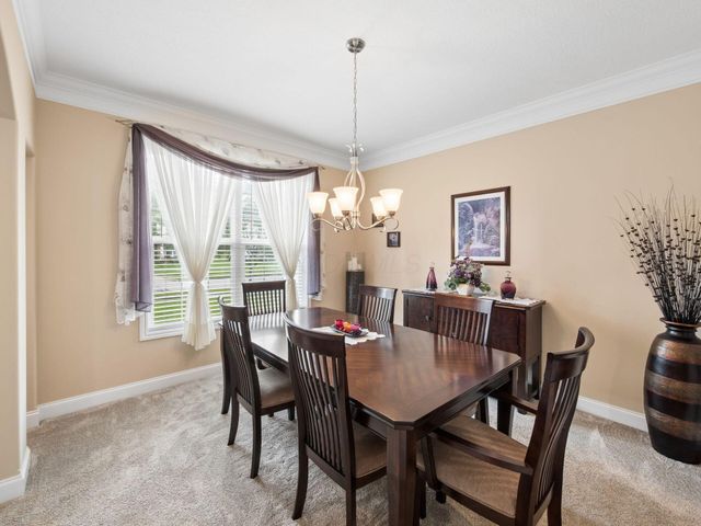 820 Ballater Drive, Delaware, OH 43015
