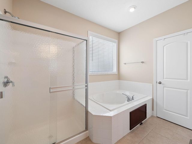 820 Ballater Drive, Delaware, OH 43015