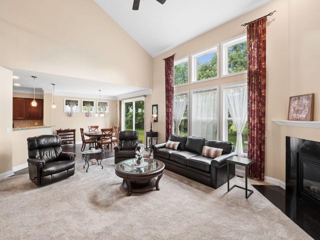 820 Ballater Drive, Delaware, OH 43015