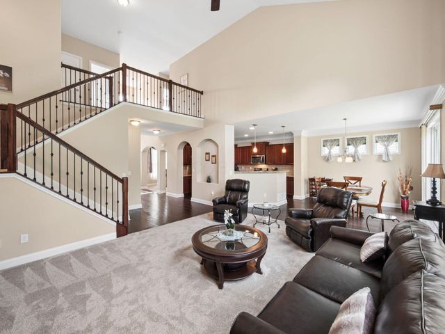 820 Ballater Drive, Delaware, OH 43015