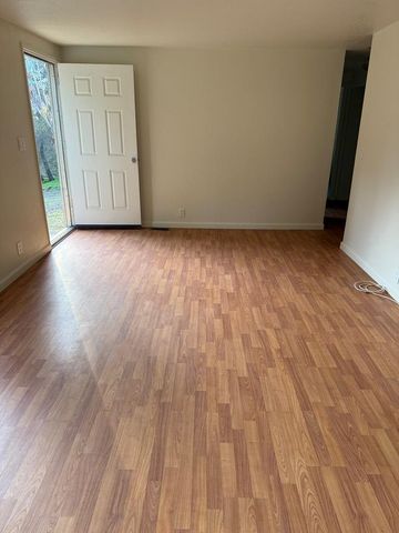 49872 Road 426, Oakhurst, CA 93644