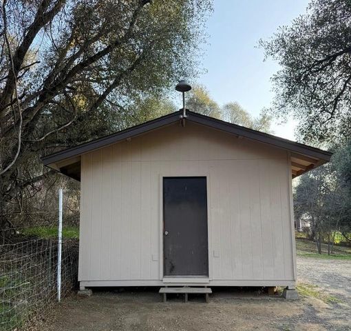 49872 Road 426, Oakhurst, CA 93644