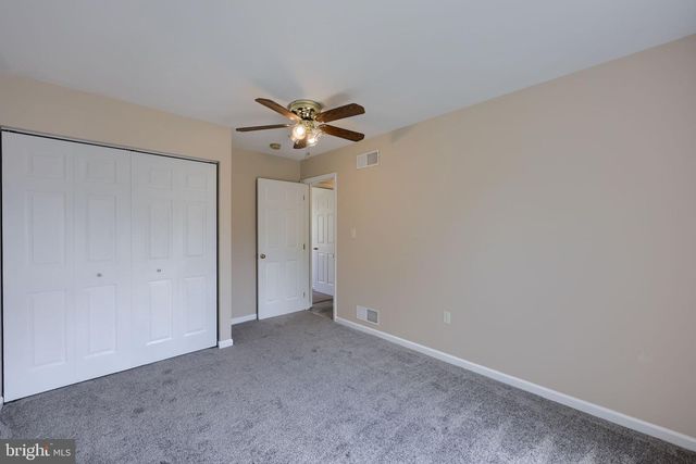 4098 WILLOW LN, Columbia, PA 17512