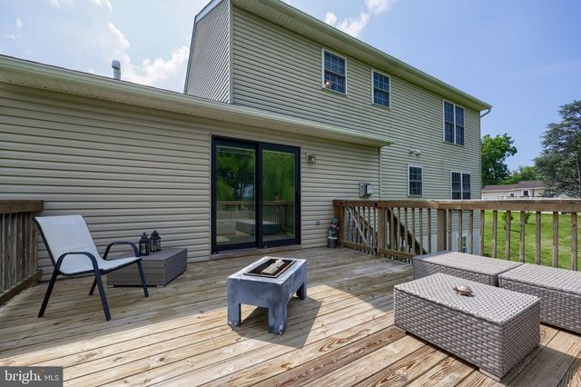 4098 WILLOW LN, Columbia, PA 17512