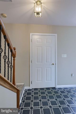 4098 WILLOW LN, Columbia, PA 17512