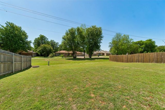 10440 NW 17th Street, Oklahoma City, OK 73127